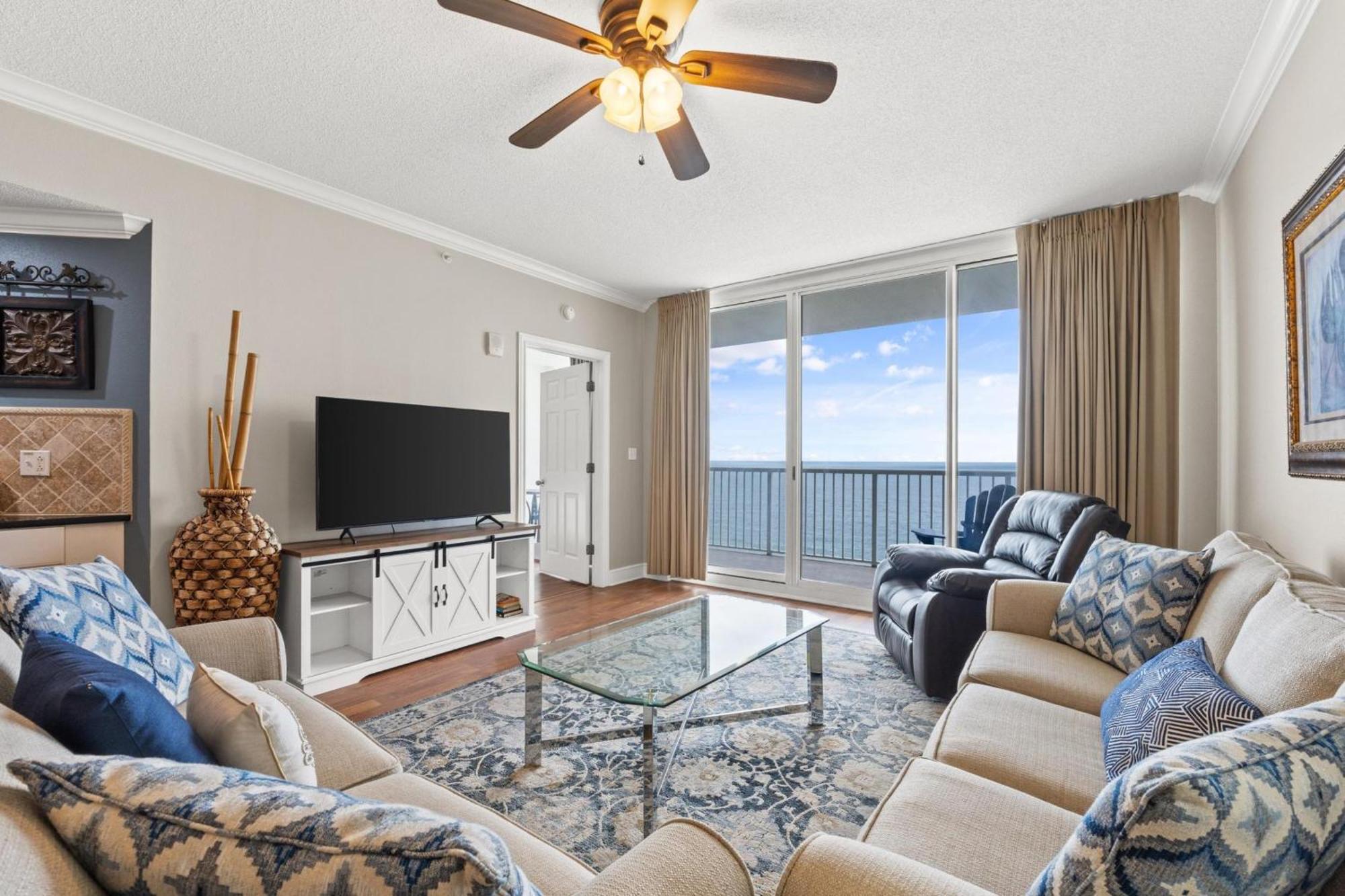 Majestic Beach Resort Tower 2 By Panhandle Getaways パナマシティービーチ 部屋 写真