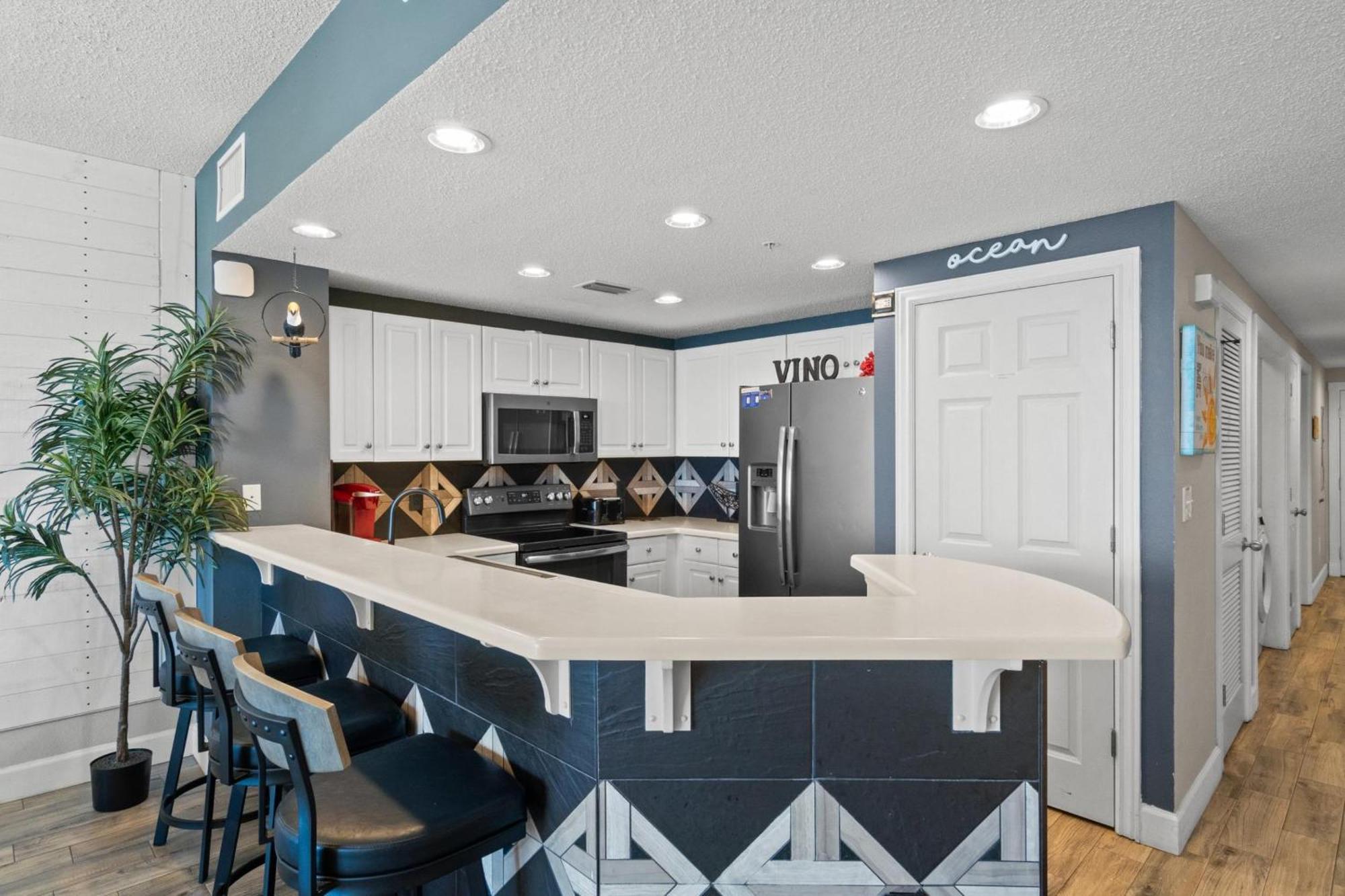 Majestic Beach Resort Tower 2 By Panhandle Getaways パナマシティービーチ 部屋 写真